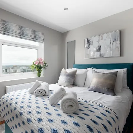 Πανσιόν Morlanow-private Entrance, Courtyard, Sea Views *